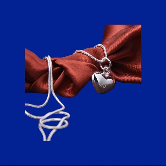 925SS SMALL HEART PENDANT - Picture 2 of 3